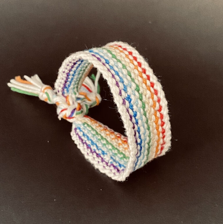 Macrame Braided Bracelet – Rainbow Pattern