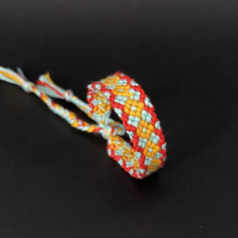 Cotton Hand-Waven Bracelet – Diamond Friendship Bracelet