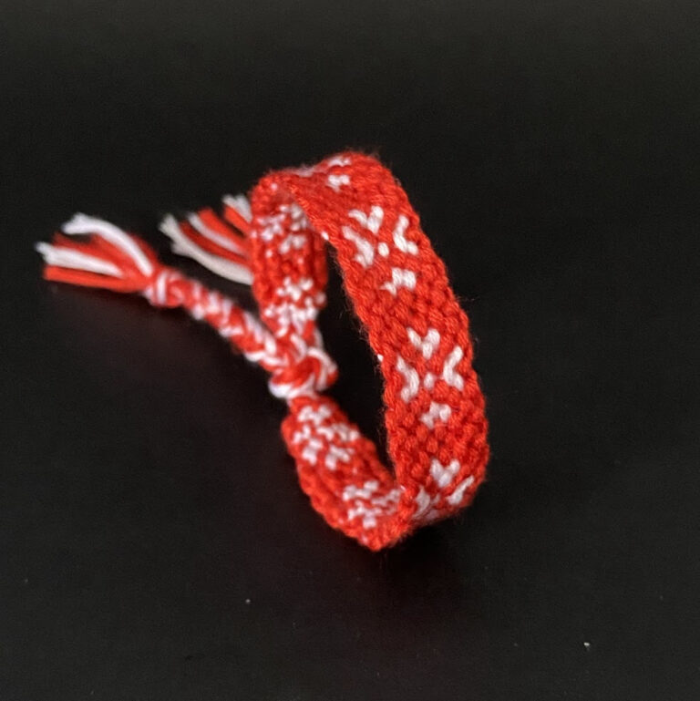 Cotton Hand-Waven Bracelet – Snow Flakes